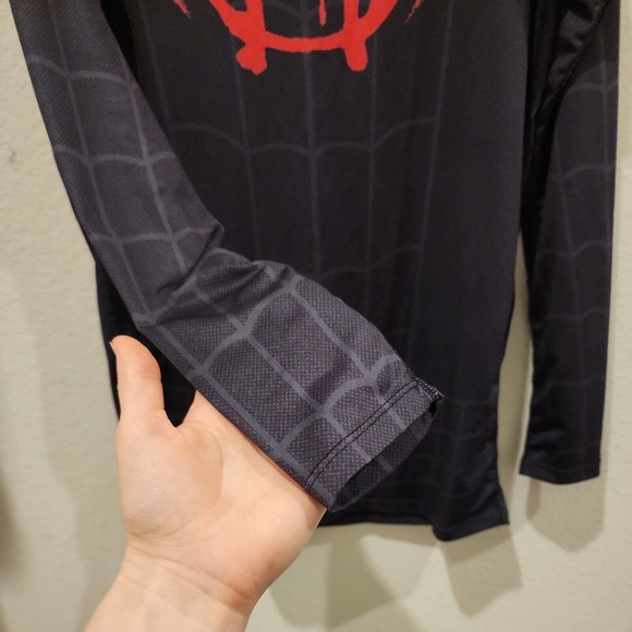 Miles Morales Spider-Man Men's Black and Red Long Sleeve Spider Graphic Tee - Picture 5 of 8